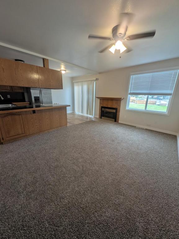 Photo - 851 Denver St