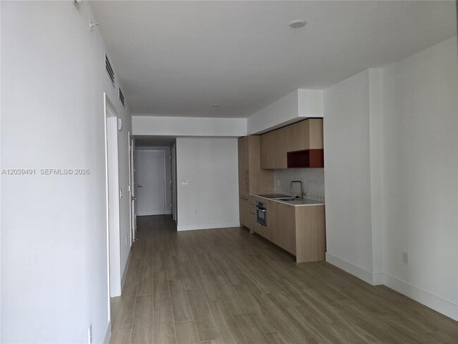 Photo - 90 NE 32nd St Unit 305