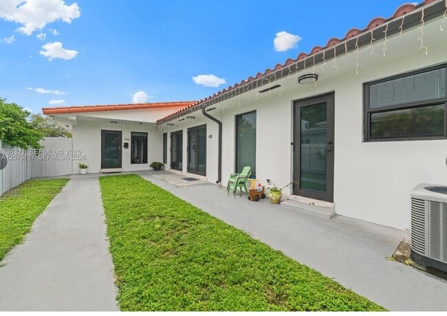 Photo - 1136 NW 34th Ave Unidad Main