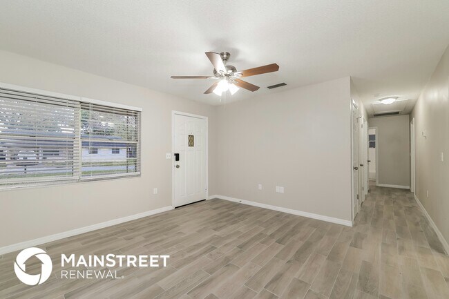 Photo - 212 Bolender Ct