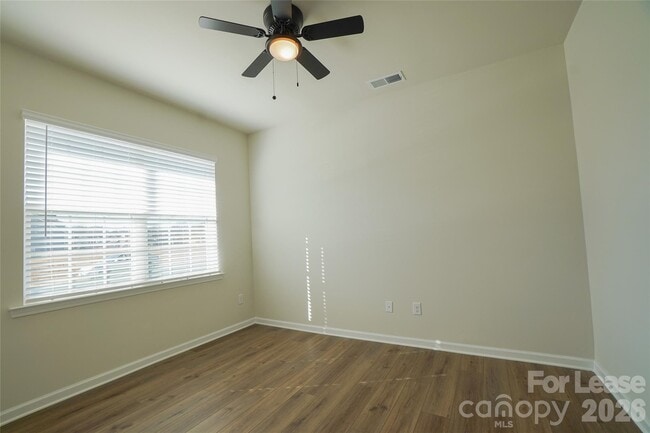 Photo - 1403 Caracara Ct