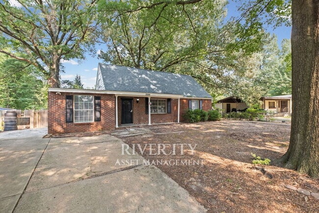 Photo - Beautiful 2 Story Home, Section 8 Welcomed !!!!!!