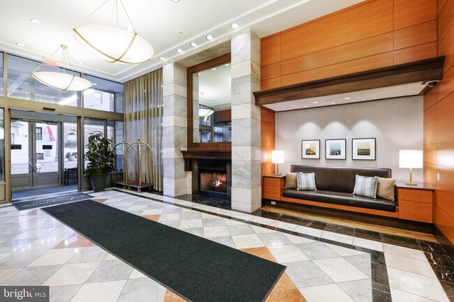 Photo - 400 N Broad St Unit 2407