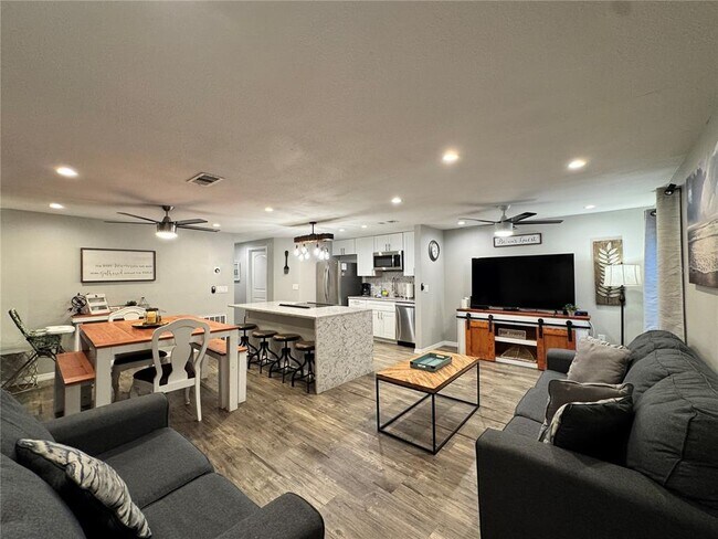2724 49th Ave W Unit 2724