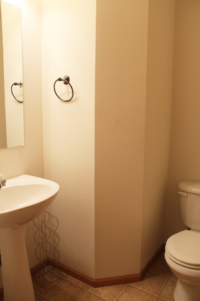 Photo - 1125 Amelia Dr