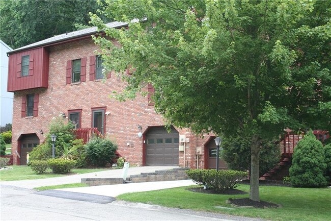 Photo - 178 Old English Rd