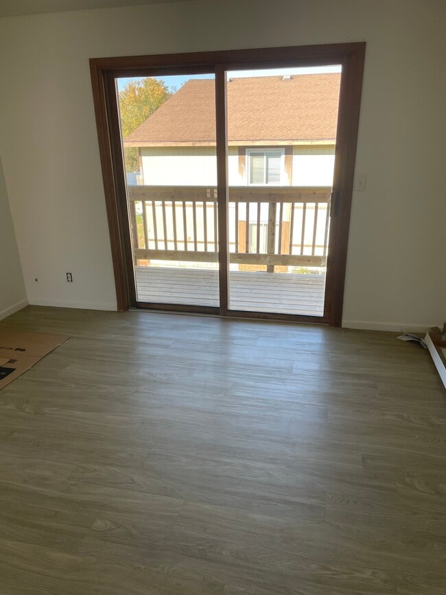 All new flooring - 2088 NW Hickory Ln Unit 2088 NW Hickory Lane