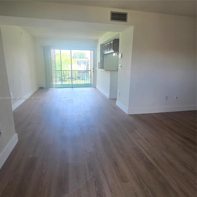 Photo - 8401 SW 107th Ave Unit 312E