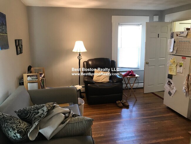 Photo - 639 Somerville Ave Unit 1