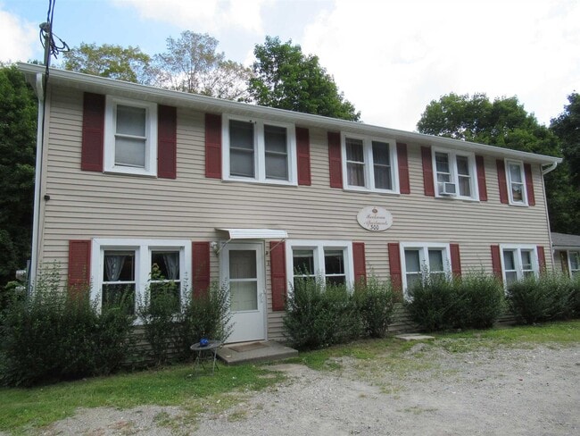 300 Old Rte 55 1  