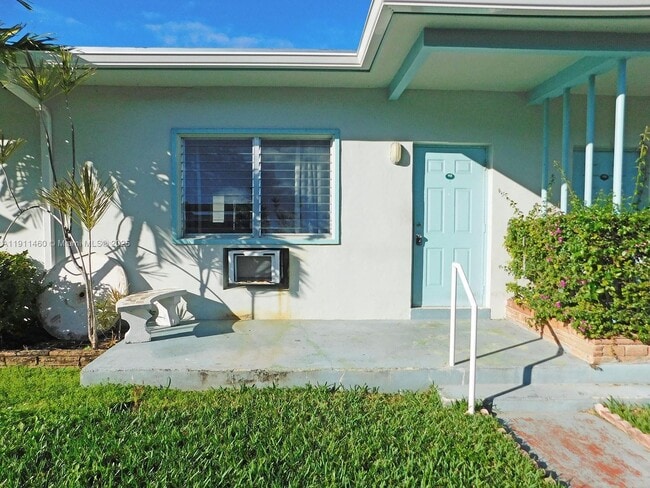 Building Photo - 1247 Marseille Dr Unit 113