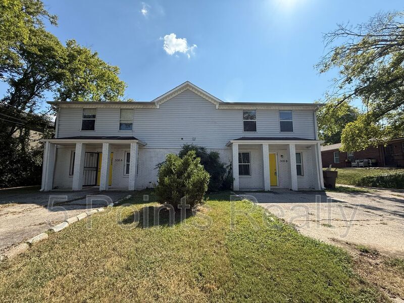 Photo - 308 Prince Ave