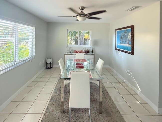 Photo - 8 North End Rd