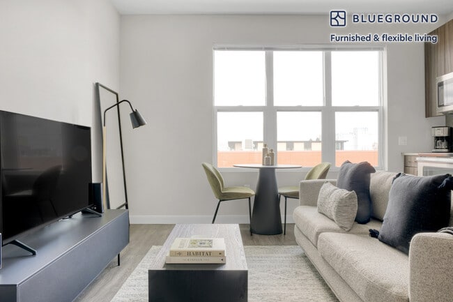 Photo - 25 Jan Karski Way Unit FL6-ID674
