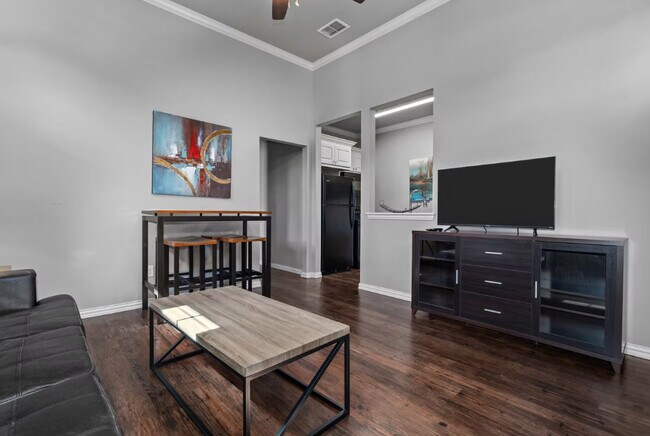 Midtown Apartments