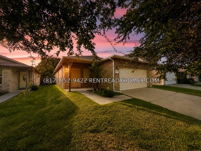 Building Photo - 8820 Moon Rise Ct