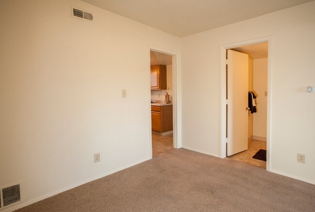 Avalon West Apartment Homes