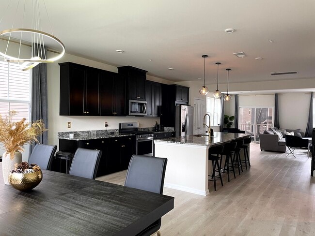 Photo - 1296 Foggy Turn