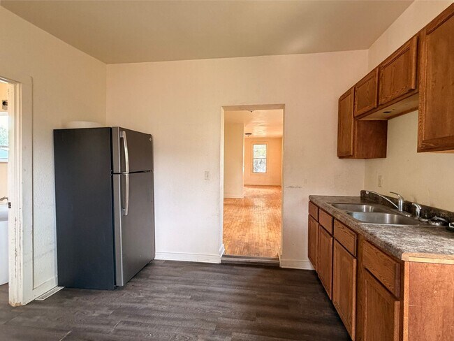 210 Doty St Unit 210