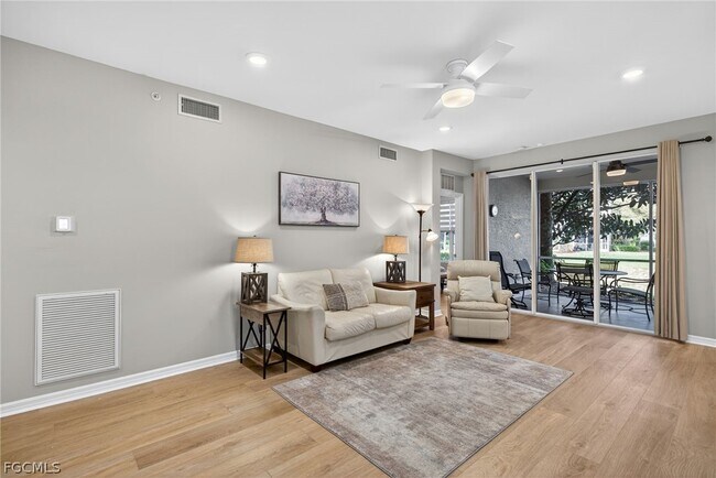 Photo - 1440 Tiffany Ln Unit 2806