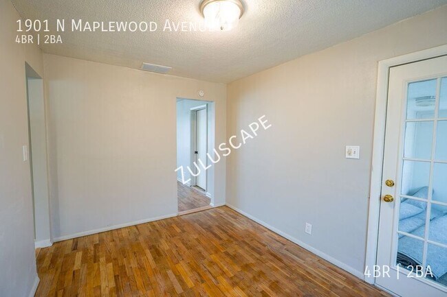 Photo - 1901 N Maplewood Ave