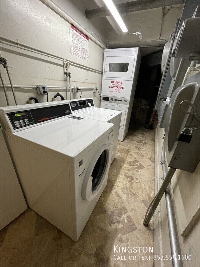 Photo - 1481 Beacon St Unit 7R