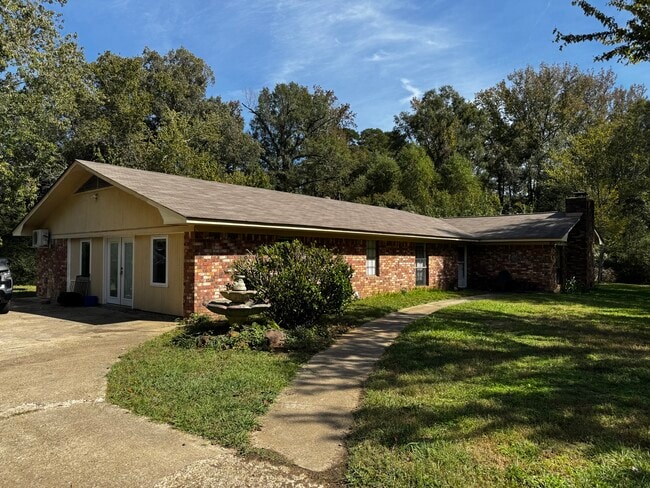 Photo - 117 Steed Rd