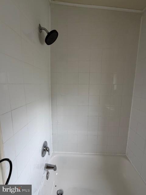 Photo - 716 Hoffman St
