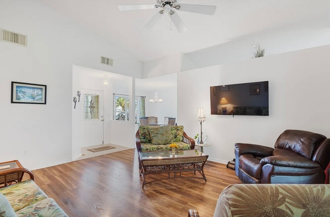 Photo - 14406 Aguila Ave