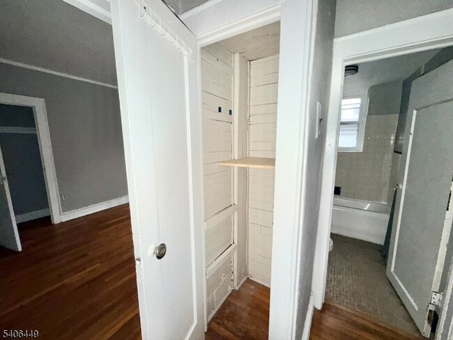 Photo - 17 Elwood Pl Unit 102