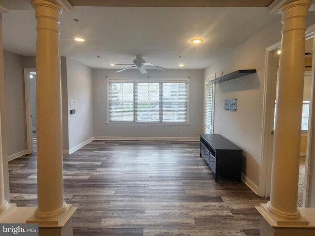 Building Photo - 6832 Hayley Ridge Way Unit I
