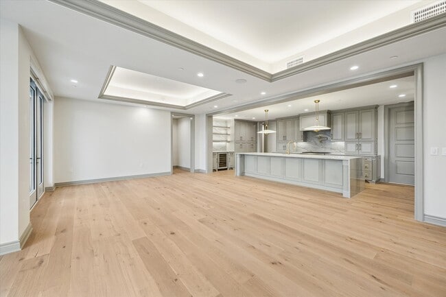 Photo - 1717 Bissonnet St Unit 605