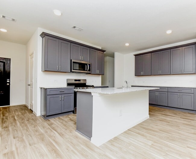 Photo - 1304 Ventura Crk Dr