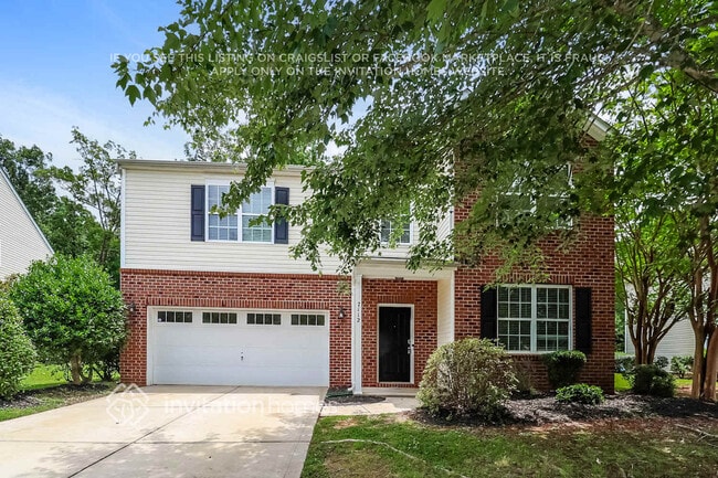 Building Photo - 7112 Bear Grass Ln