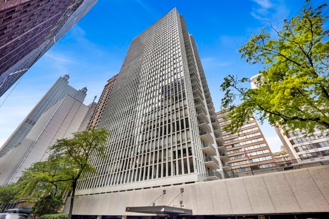 Photo - 200 E Delaware Pl Condo Unit 19E