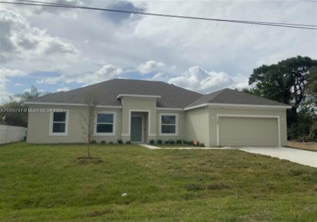 Building Photo - 1142 SW Edinburgh Dr Rental