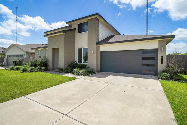Photo - 823 Starcross Bnd Dr Casa