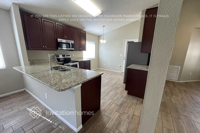 Photo - 1517 Chepacket St