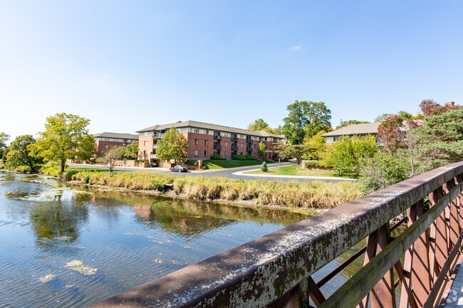 Photo - Riverwalk Apartments
