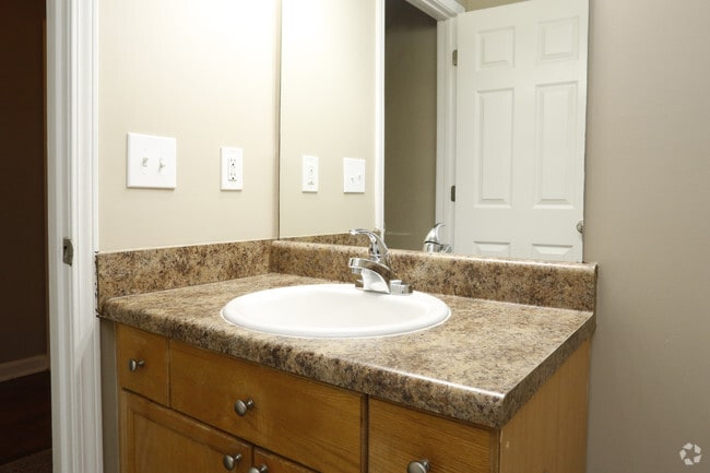 2BR,2BA