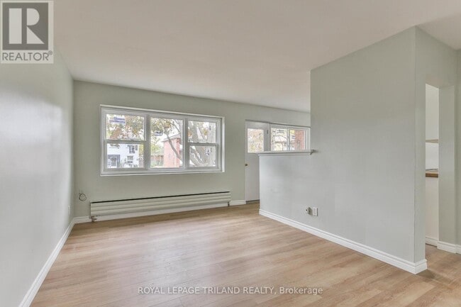 Photo - 358 Hilton Ave Unit 2