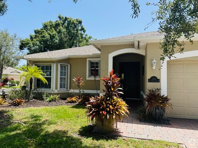 Building Photo - 3801 Kitty Hawk Ln SW Rental