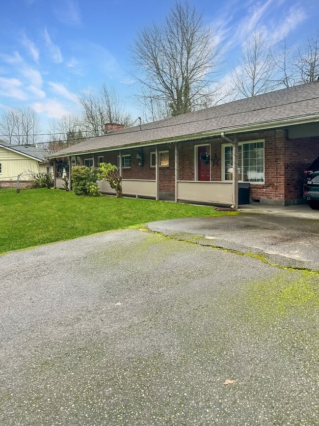 Building Photo - 10312-14 13th St Ct E Unit 10314