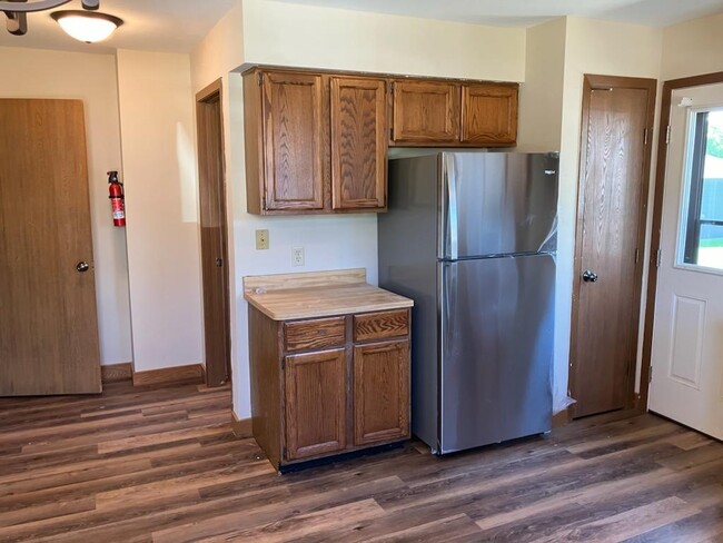 Photo - 138 Marcella St