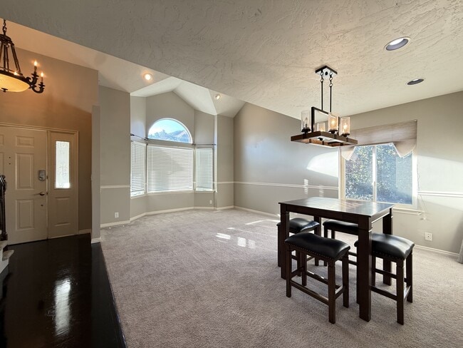 3408 S Huntington Dr Unit House