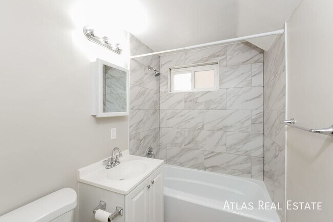 Photo - 1231 Lafayette St Unit 3