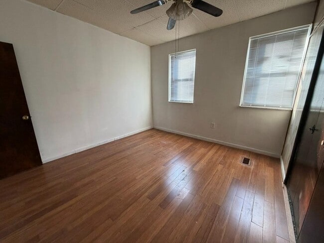 Photo - 2603 S Fairhill St