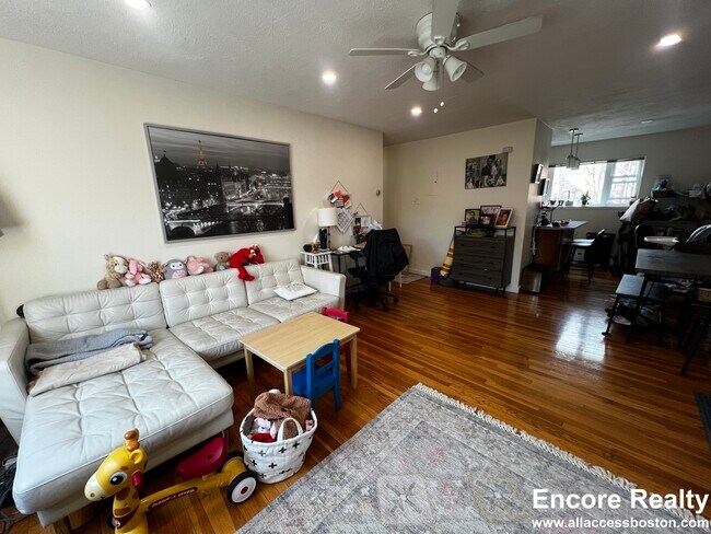 Photo - 52 Parkman St Unit 3A