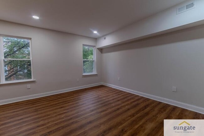 Photo - 1276 Riverside Ave Unit 2