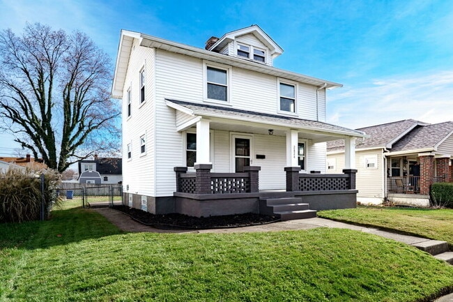 Photo - 2824 Dwight Ave